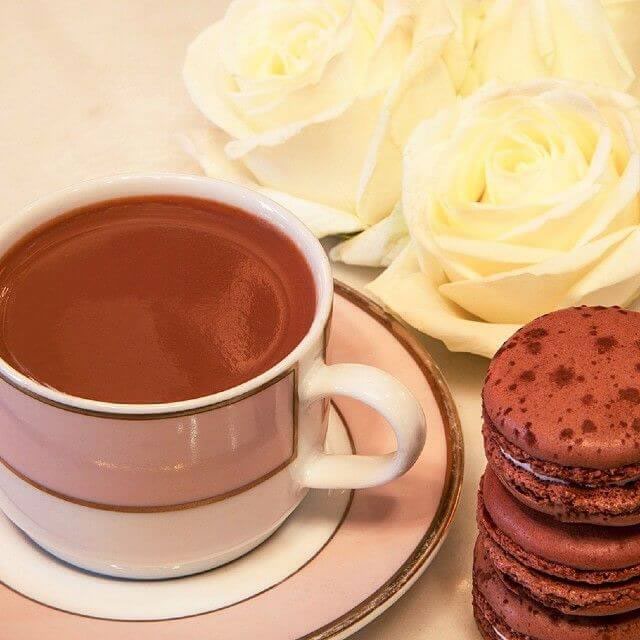 chocolate-quente-em-paris-laduree-2