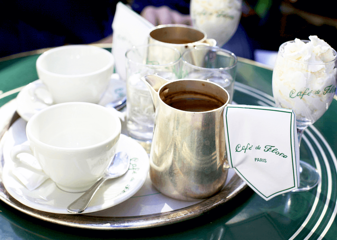 chocolate-quente-em-paris-cafe-de-flore-2